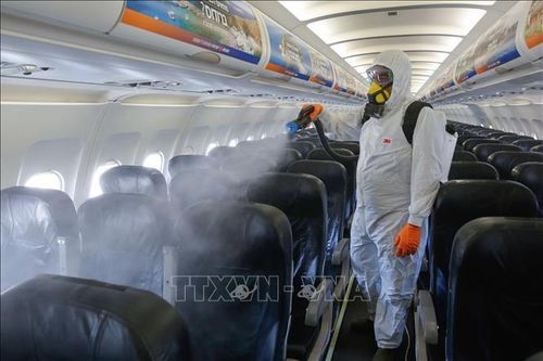 'Bí kíp' hạn chế nguy cơ lây nhiễm virus SARS-CoV-2 trên máy bay