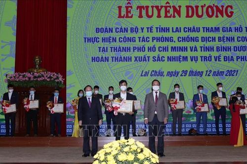 Tuyên dương cán bộ y tế tỉnh Lai Châu tham gia hỗ trợ phòng, chống dịch COVID-19