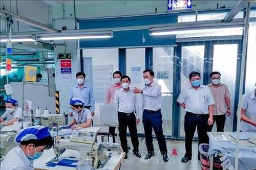 Doanh nghiệp Cần Thơ kiến nghị sớm tiêm vaccine mũi 3 cho công nhân để phục hồi sản xuất