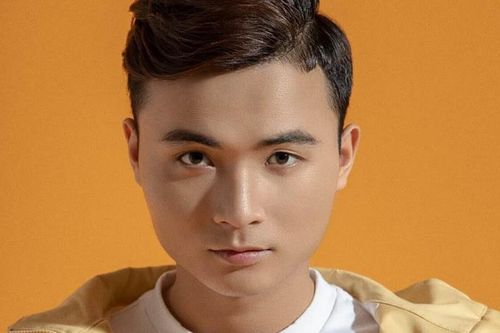 HuyR - Chủ nhân hit Anh thanh niên 'đăng đàn' tố công ty quản lý không minh bạch tiền bạc