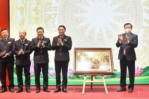 Hỗ trợ tối đa cho doanh nghiệp để thúc đẩy sản xuất, kinh doanh