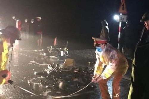 Đi ngược chiều, 2 người tử nạn sau va chạm xe máy