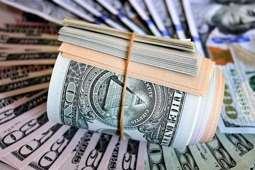 Bloomberg công bố danh sách 10 tỷ phú giàu nhất hành tinh trước thềm năm mới