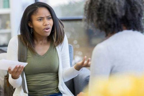 Mẹ chồng 'chết đứng' với con dâu hiện đại