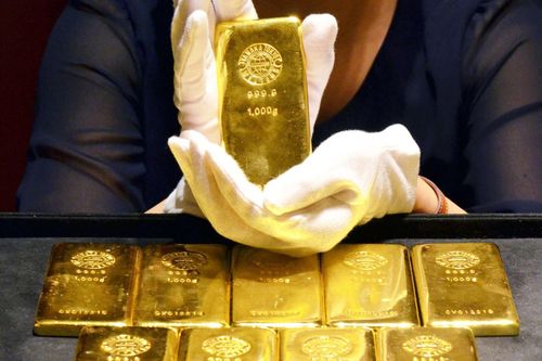 Giá vàng thế giới hướng đến mức giảm mạnh nhất kể từ năm 2015