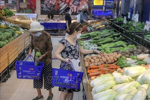 Chiến lược chống dịch COVID-19 chuyển hướng – nền kinh tế đảo chiều đi lên