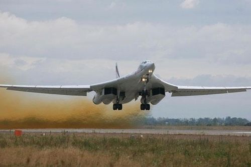 Uy lực của 'thiên nga trắng' Tu-160M sau khi được trang bị tên lửa tầm bắn siêu xa