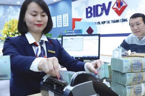 Big4 nhập cuộc 'zero fee', các ngân hàng tư nhân phải dè chừng