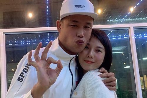 Sau 3 cuộc hôn nhân ồn ào, danh hài Hiệp Gà lại có bạn gái mới?