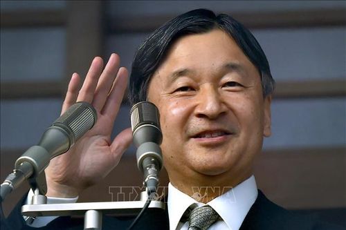 Nhật hoàng Naruhito kêu gọi người dân 'sẻ chia khó khăn và giúp đỡ lẫn nhau'