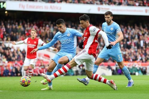 Kết quả Ngoại Hạng Anh: Thủng lưới phút bù giờ, Arsenal thua đau Man City
