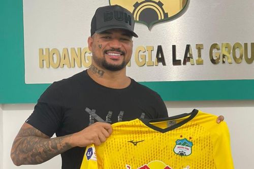 HAGL bổ sung thêm một tiền đạo Brazil