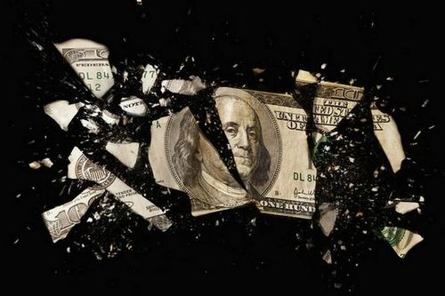 Các nước 'sốt' tích trữ vàng, xa lánh đồng USD