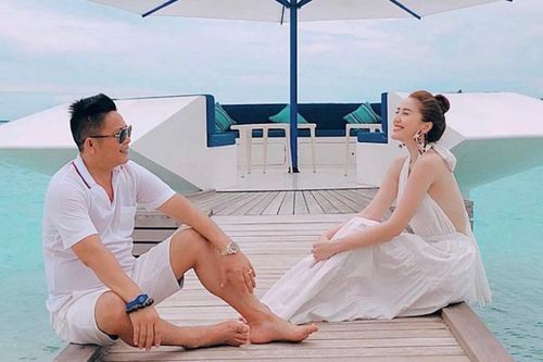 Bảo Thy khoe ảnh tình tứ bên ông xã, hành động của nữ ca sĩ với chồng khiến dân tình ghen tị