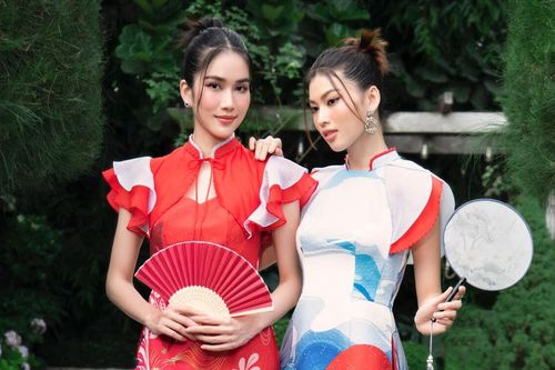 Á hậu Phương Anh - Ngọc Thảo đẹp ngây ngất tim fan với tà áo dài cách tân quyến rũ