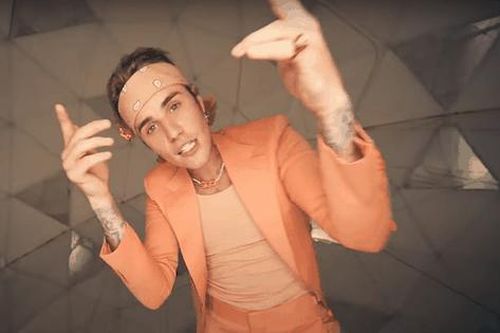 'Peaches' xác lập kỷ lục mới tại Grammys nhưng Justin Bieber không biết nên vui hay buồn