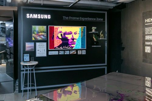 Samsung ra mắt TV đầu tiên trên thế giới có công nghệ Blockchain