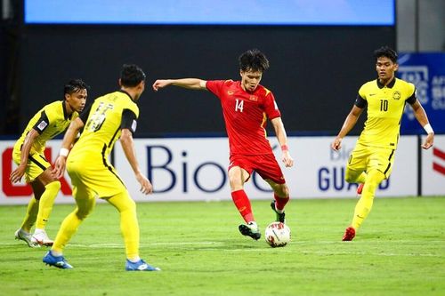 Cầu thủ duy nhất của Việt Nam vào đội hình tiêu biểu AFF Cup 2020