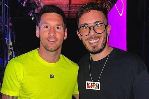 Bị tấn công vì nghi lây COVID cho Messi