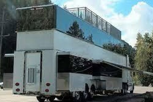 Khám phá 'nhà di động' hai tầng rộng hơn 100m2 giá đắt đỏ 2,5 triệu USD