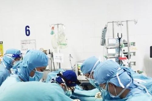 Phẫu thuật sửa dị tật tim cho bé gái 4 tháng tuổi