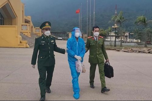 Vừa mãn hạn tù ở nước ngoài đã bị bắt tại Việt Nam