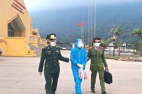 Bắt giữ đối tượng bị truy nã khi đang làm thủ tục nhập cảnh từ Lào về Việt Nam