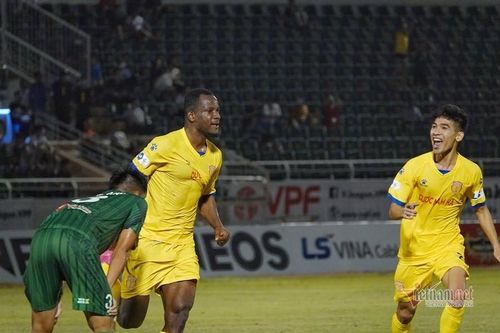 Chân sút số 1 V-League mùa 2021 bị sát hại