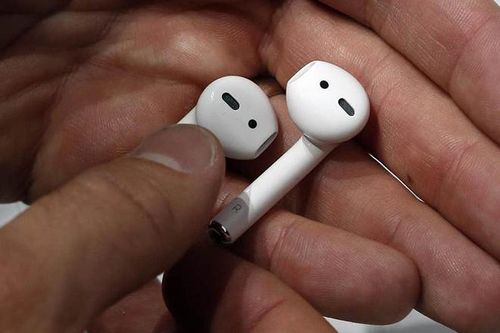 Doanh số ấn tượng của tai nghe AirPods trong mùa nghỉ lễ