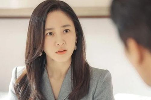 Chồng nói một câu 'Tôi yêu người khác rồi', vợ chọn ly hôn, hai năm sau gặp lại anh mới biết ẩn tình