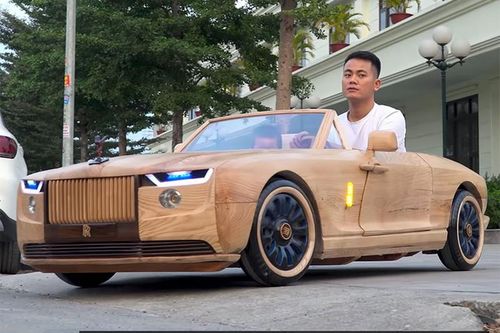 Thợ mộc Việt 'đóng' Rolls-Royce Boat Tail bằng gỗ cho con chơi