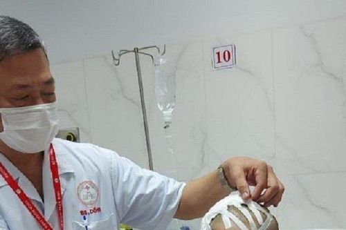 Phẫu thuật thành công u màng não cho bệnh nhi 12 tuổi