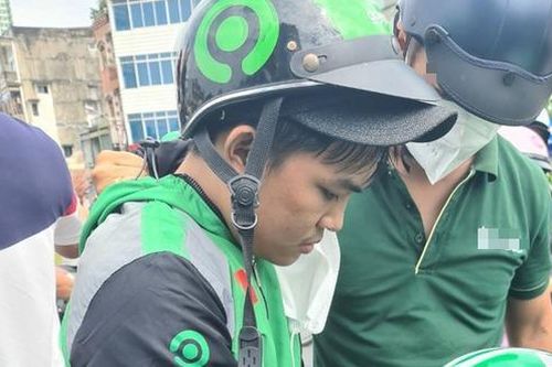 Buôn lậu pháo nổ: Vì sao chưa dẹp được?