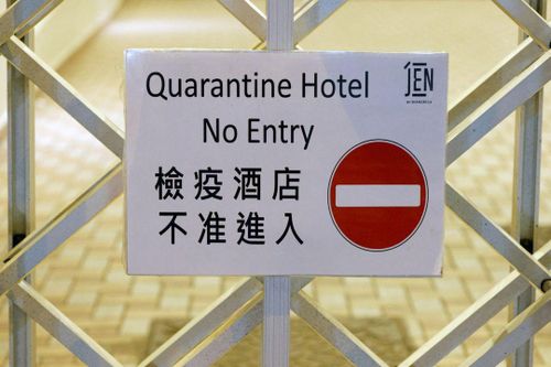 Một quan chức Hong Kong bị cách ly vì dự tiệc cùng với F0