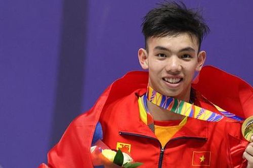 Huy Hoàng về nhất cuộc bầu chọn vận động viên tiêu biểu toàn quốc 2021