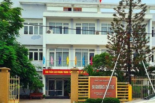 Trước khi nghỉ hưu, Giám đốc Sở GD&ĐT Quảng Nam xin dừng thực hiện gói thầu hơn 20 tỷ