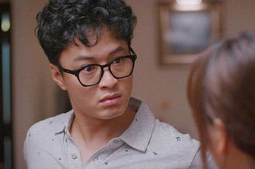Hồng Đăng bị đạo diễn Thương ngày nắng về 'bóc phốt', bà xã lập tức có động thái bảo vệ chồng