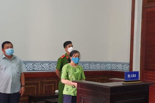 Đóng giả vợ chồng để lừa đảo chiếm đoạt tài sản