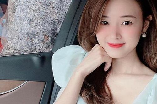 Đại gia bất động sản Midu bị mẹ nhắc nhở: 'Sao không lo lấy chồng mà mua đất hoài vậy?'