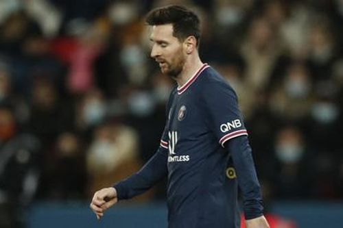Messi đe dọa rời PSG chỉ sau một năm gắn bó