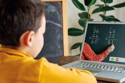 Hệ lụy sức khỏe tâm thần trẻ em do nghỉ học dài ngày và cách cải thiện