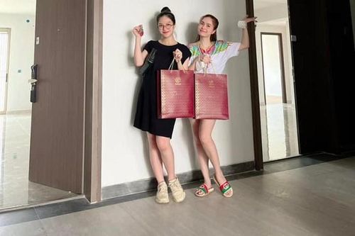 Tậu 2 căn hộ, 'nữ đại gia quận 7' bán lại với giá choáng