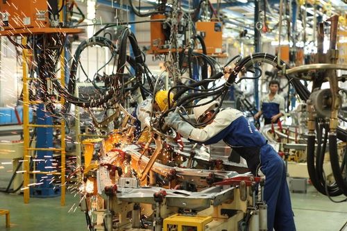 'Bắt tay' với doanh nghiệp FDI để kết nối sản xuất linh phụ kiện trong nước