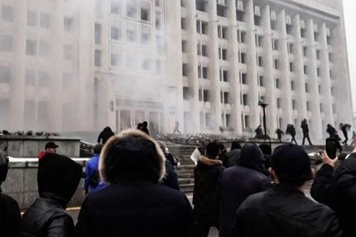 Tổng thống Kazakhstan: Áp dụng các biện pháp mạnh để bảo vệ an ninh quốc gia