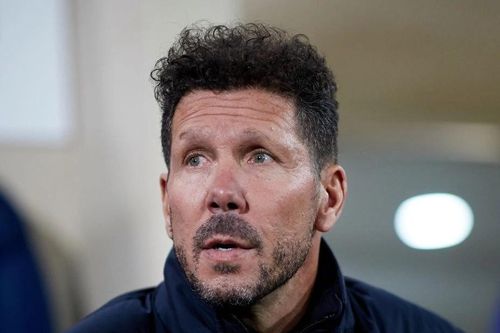 Atletico bị Real Madrid bỏ xa 16 điểm tại La Liga