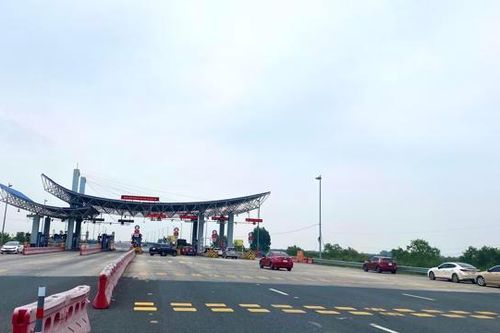 Quảng Ninh: Tạm dừng hoạt động tại các chốt kiểm soát nơi cửa ngõ ra vào tỉnh