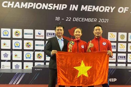 Hướng tới SEA Games 31: Karate đặt niềm tin vào 'cây nhà lá vườn'