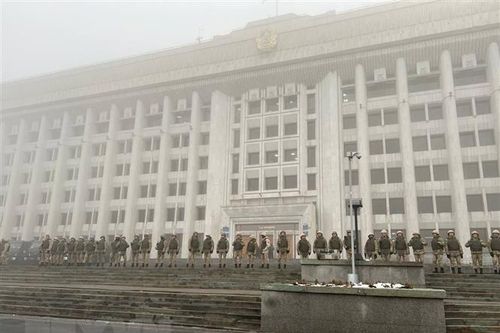 Tổng thống Kazakhstan tuyên bố ngăn chặn thành công âm mưu đảo chính
