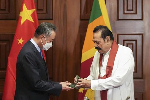 Sri Lanka đề nghị Trung Quốc tái cấu trúc nợ