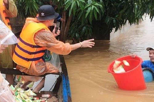 Mức xử phạt hành chính với hành vi làm thất thoát tiền, hàng cứu trợ